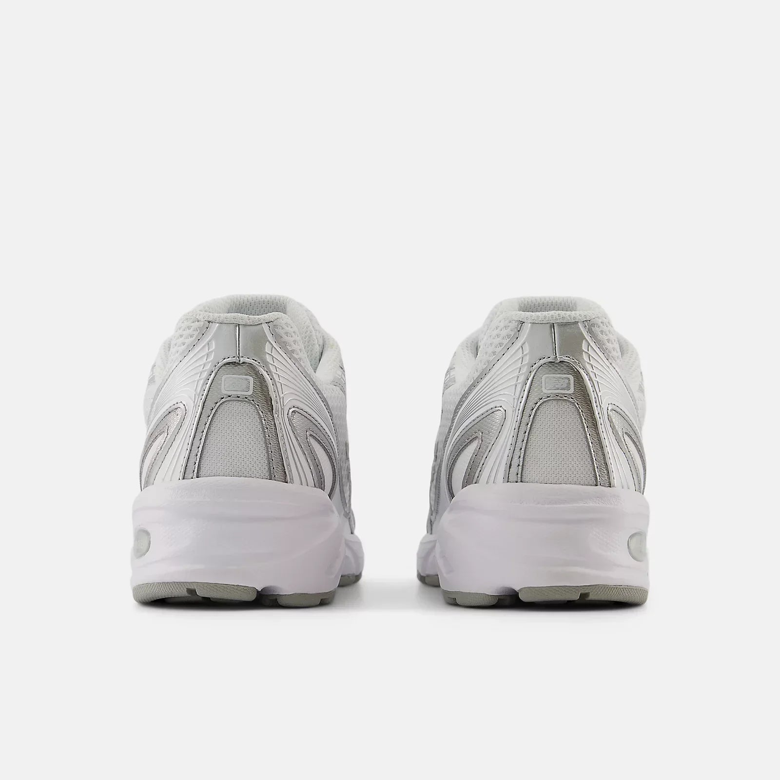 New Balance 740 White Silver Metallic